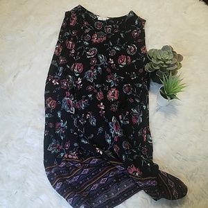 Beach lounge. Coverup. Sundress